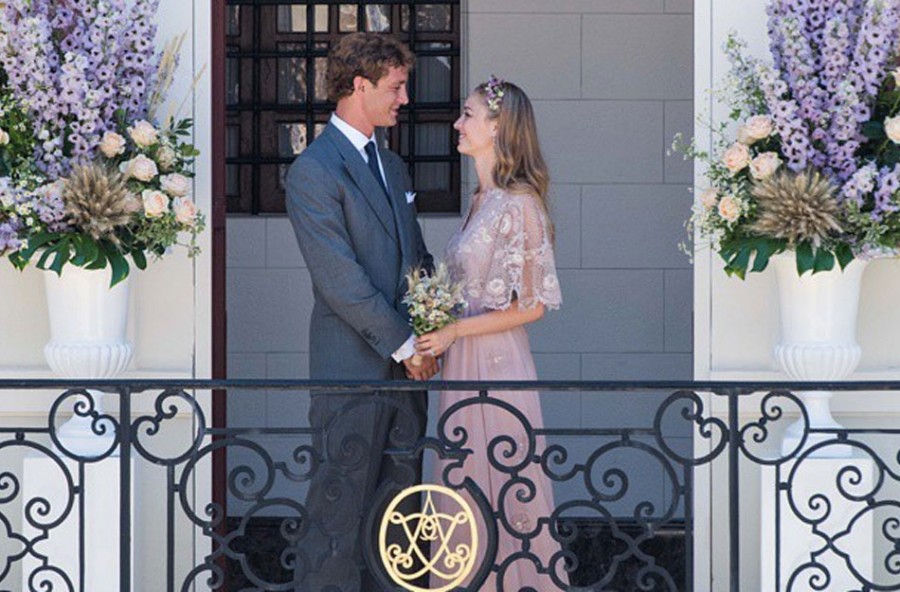 Beatrice Borromeo e Pierre Casiraghi: il primo “sì” a Montecarlo