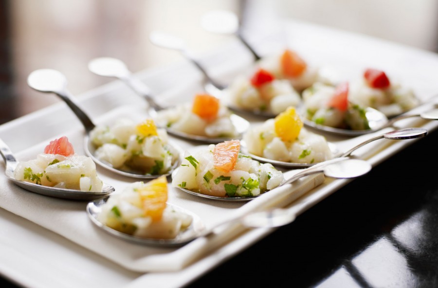 Tartare di pesce con arancia e pompelmo