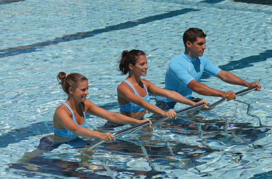 Aqua trekking: per rimodellare la silhouette