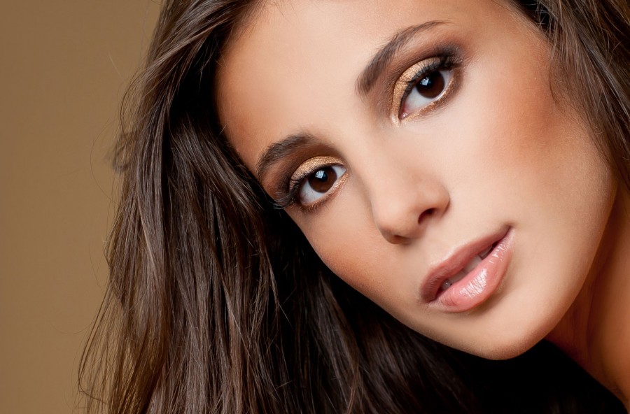 Il make up che esalta l’abbronzatura