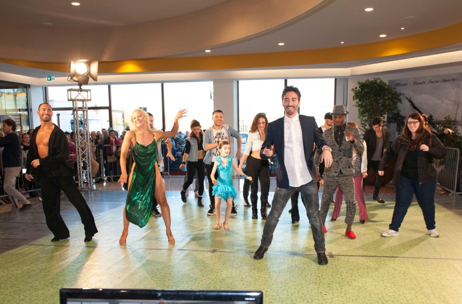 Ballando on the road 2015: Milly Carlucci alla ricerca di nuovi talenti