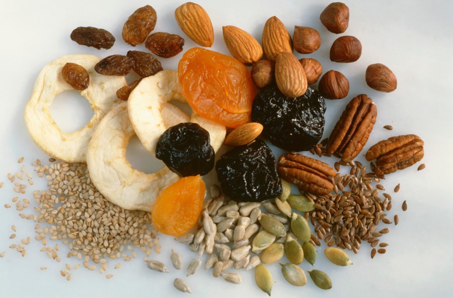 Frutta secca o disidratata? Scopri le differenze