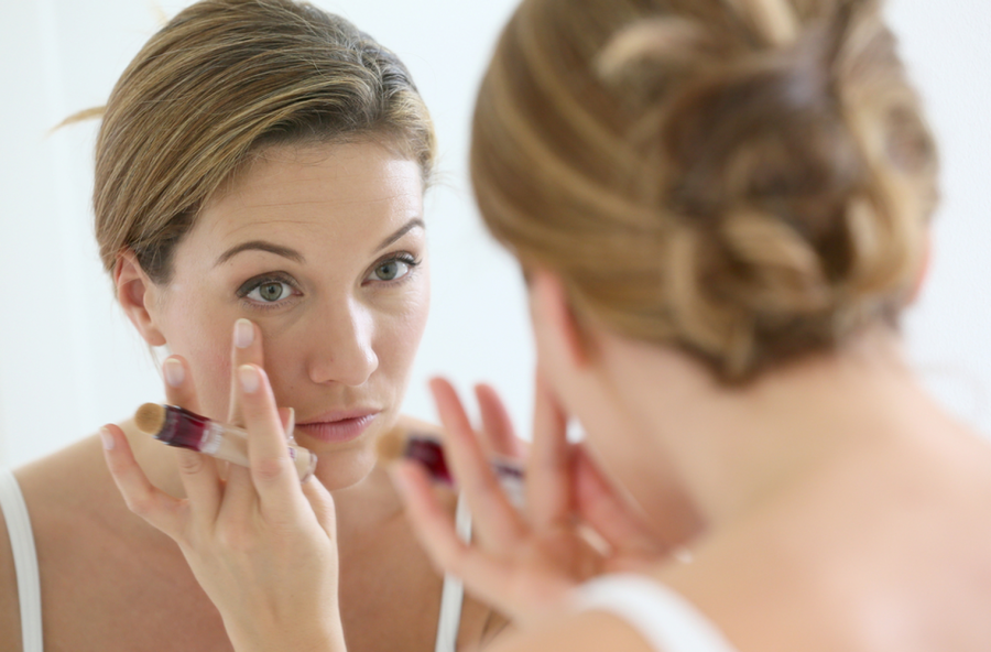 Borse e occhiaie: differenze, cause e rimedi