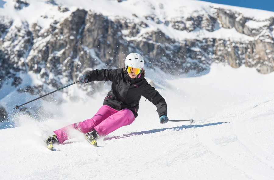 I nuovi caschi da sci: hi-tech, funzionali e sempre trendy