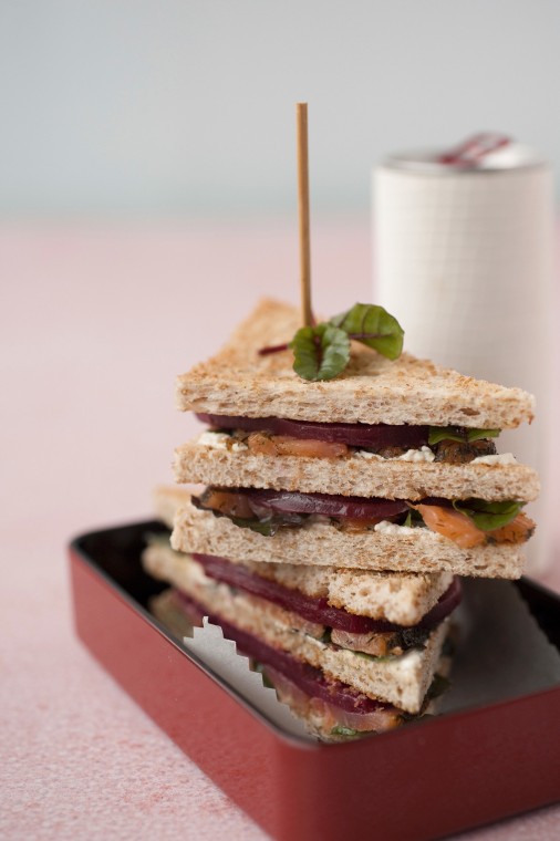 salmon-beetroot-horserdish salmon-beetroot-horserdish
