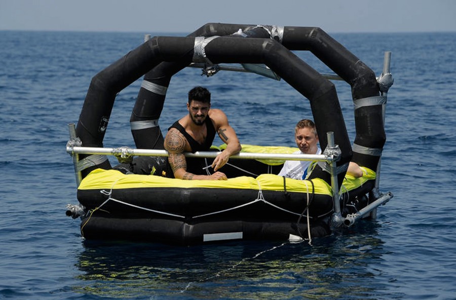 Isola dei Famosi: terza puntata, il web va all’attacco