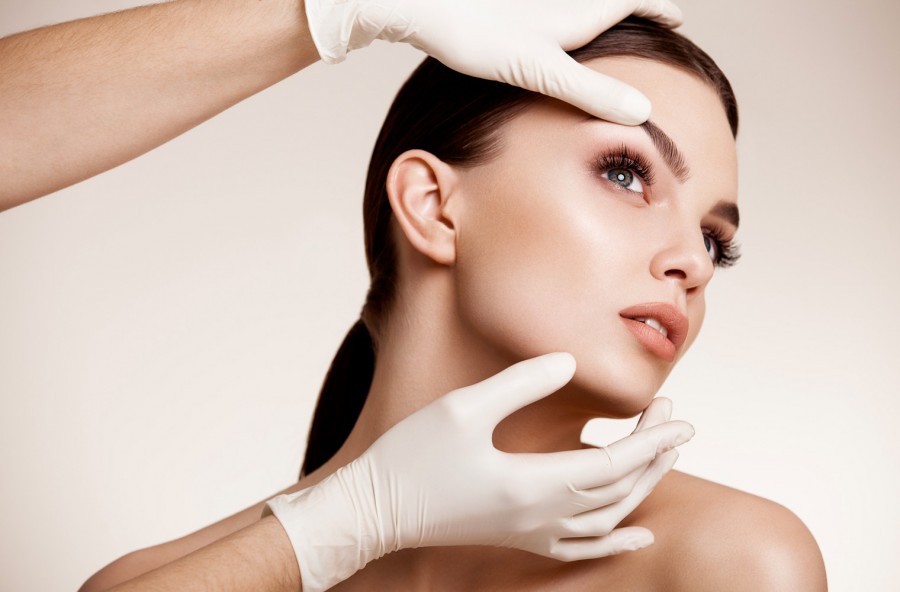 Come scegliere il chirurgo estetico