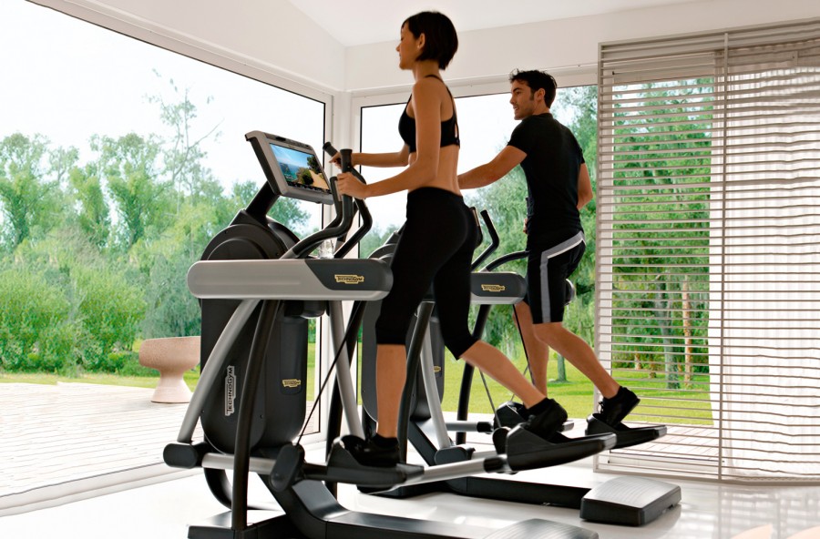 Ellittica: un corpo nuovo, più snello e sodo, con un solo attrezzo