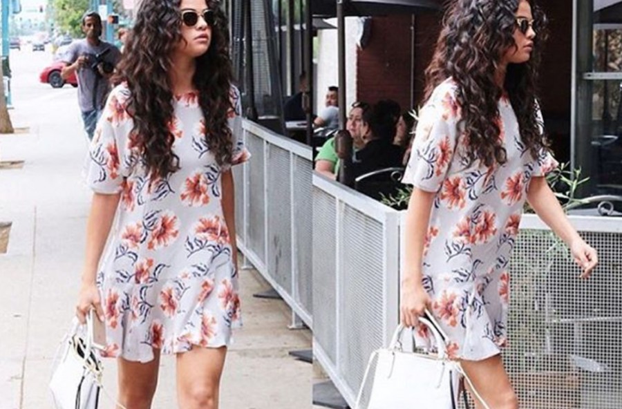 Look floreale: copia l’outfit di Selena Gomez