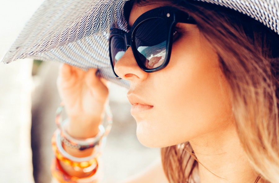 Contorno occhi & sole: punta su 3 alleati