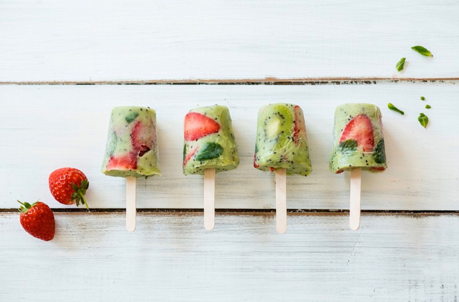 Ghiaccioli ai kiwi e alle fragole: preparali a casa