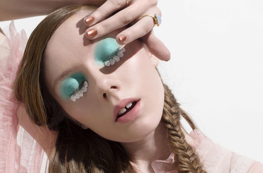 Trucco estate nei colori del mare