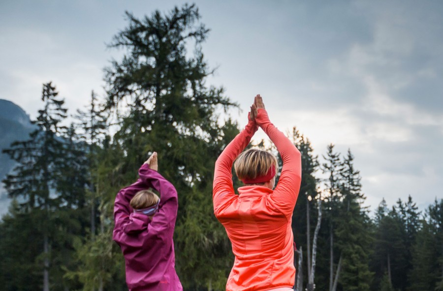 Qi gong: 2 esercizi per modellare fianchi e cosce