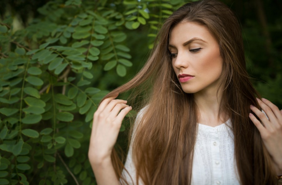Capelli stopposi? Labbra secche? Rimedia ai brutti “souvenir” dell’estate