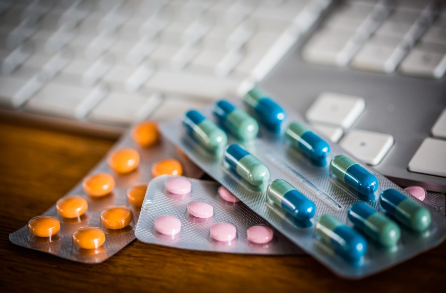 Farmaci online: 6 consigli antitruffa