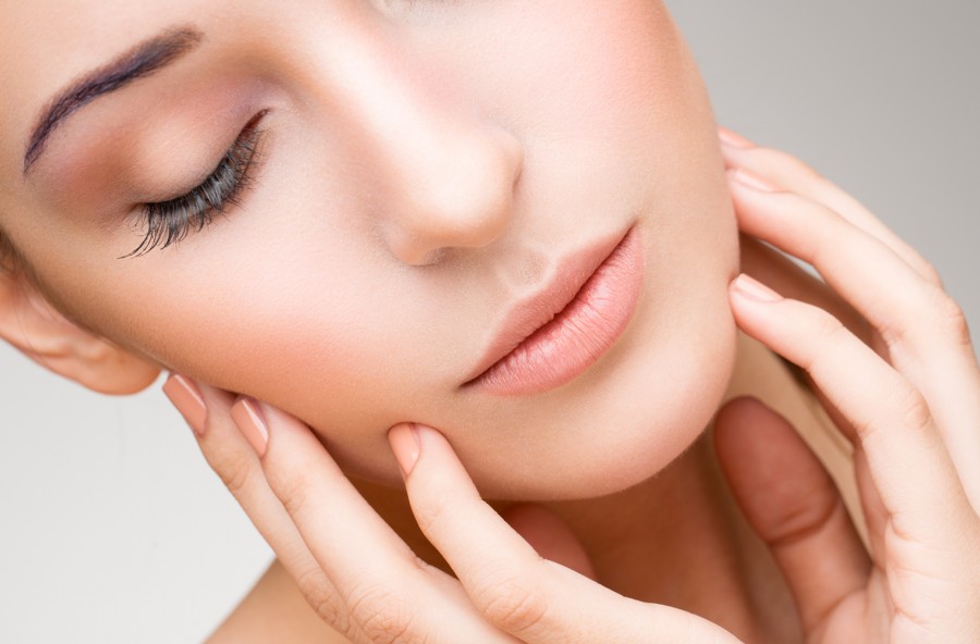 Contorno occhi: strategie antietà