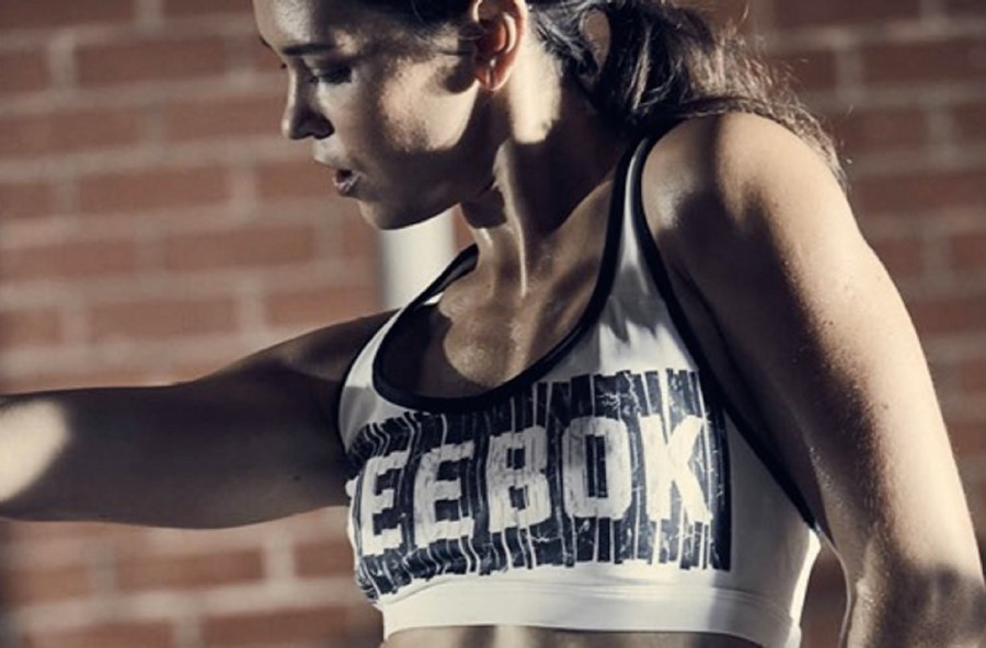 In palestra, top corto o bra?