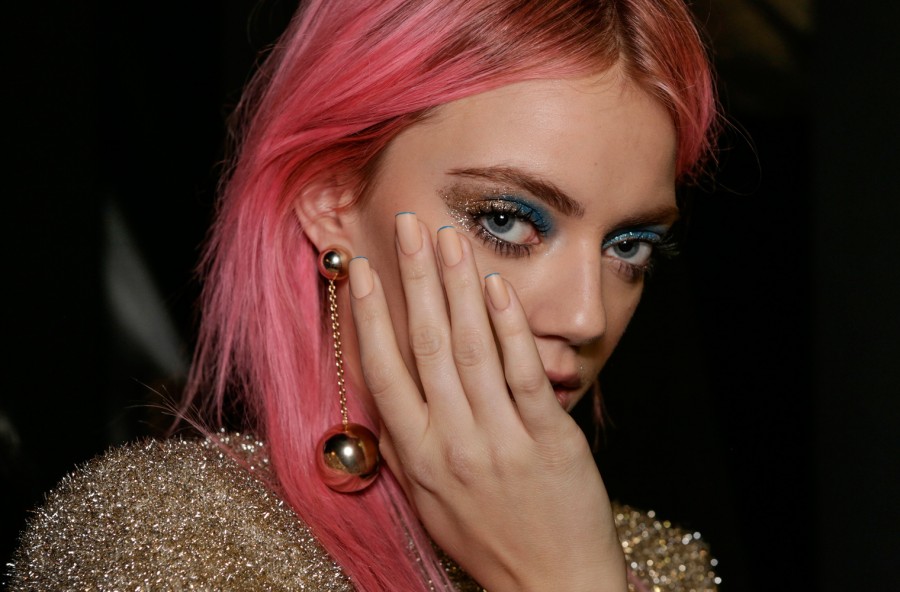 Trucco: occhi gold e shine per un make up prezioso