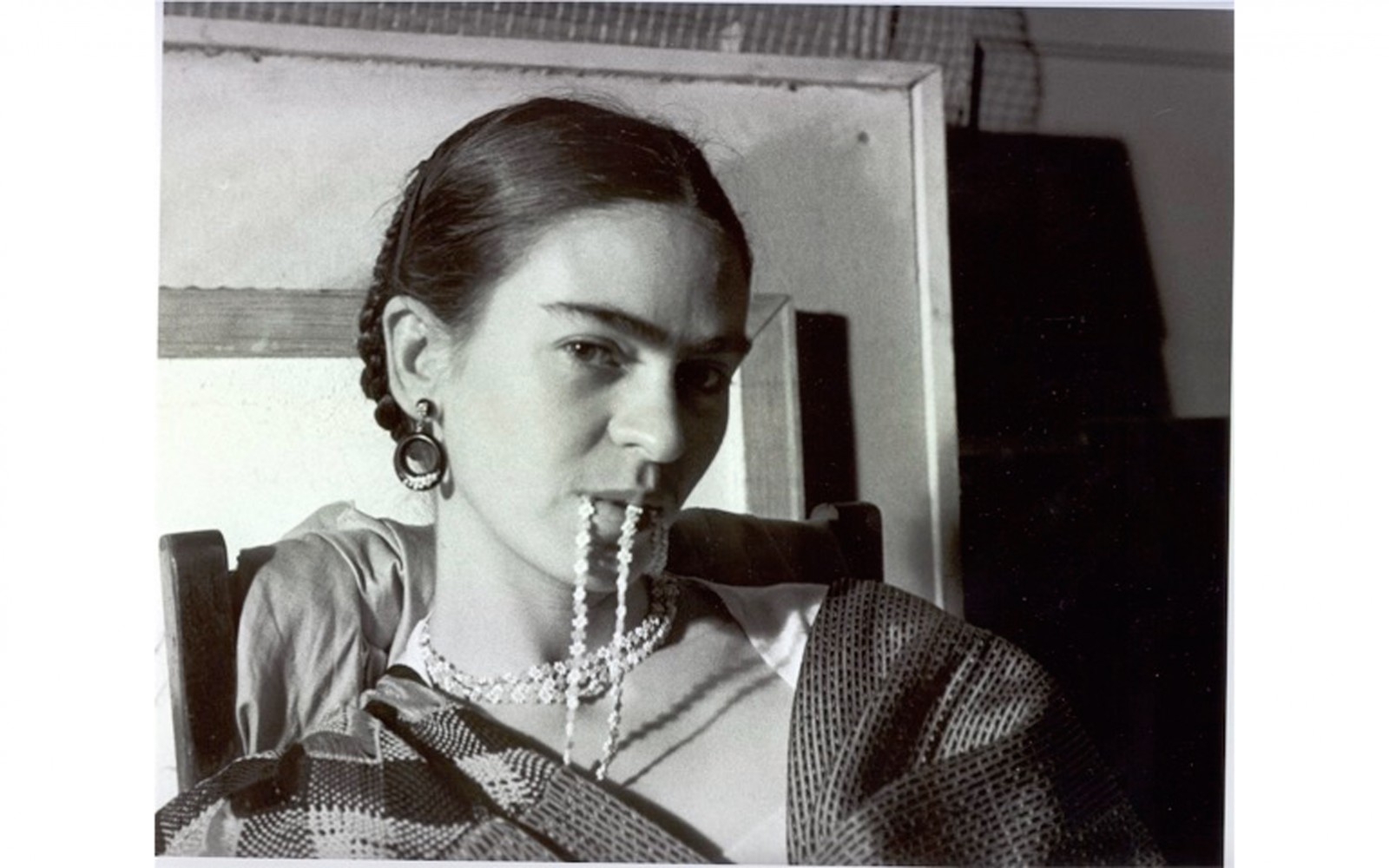 New-Workers-School-2Frida-Biting-Her-Necklace-New-Workers-School-low-res