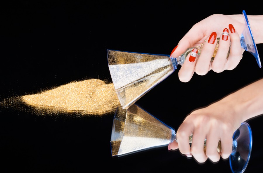 Manicure di Capodanno 2017: unghie color rosso e argento