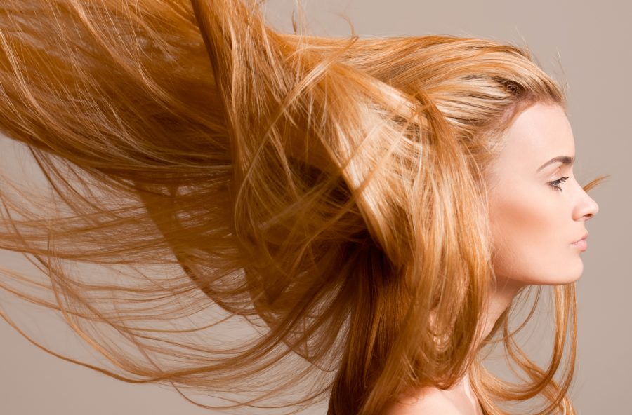 Capelli: scegli un profumo senza alcool