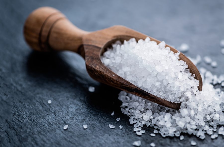 Pulizie eco: il sale è l’alleato passe-partout