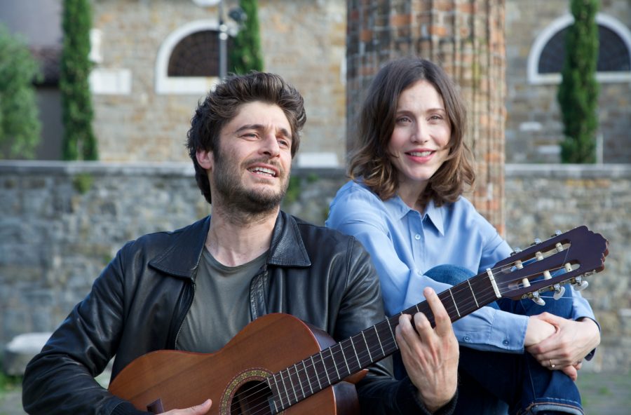 La porta rossa: giallo in stile Ghost per Gabriella Pession e Lino Guanciale