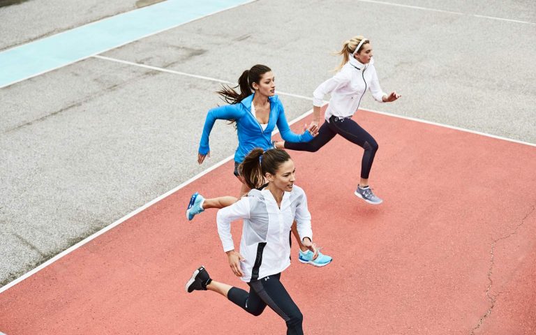 UNDER-ARMOUR