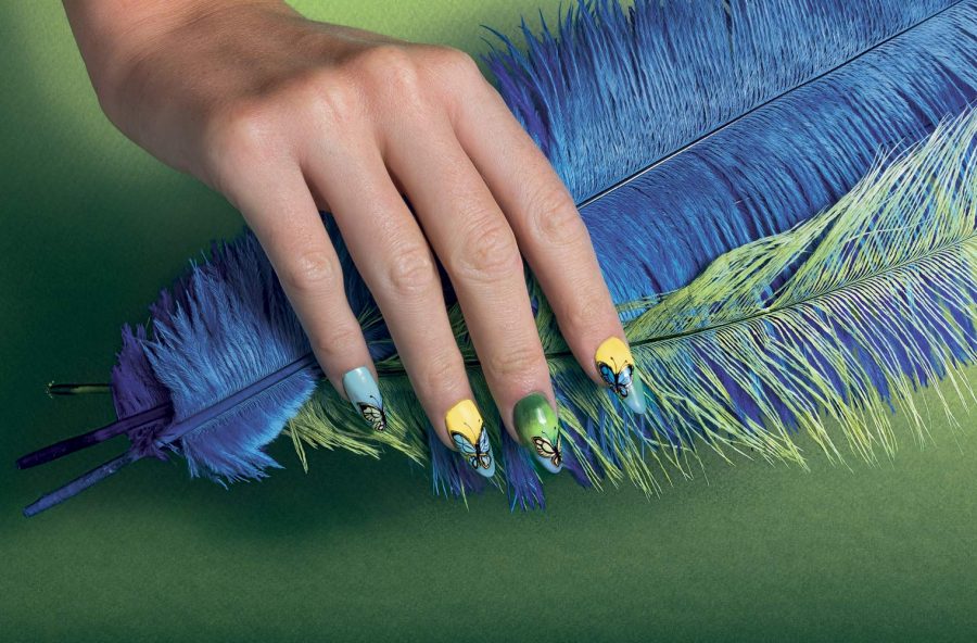 Nail art: farfalle greenery di primavera