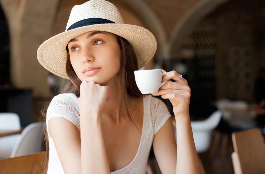 7 trucchi per saziarsi subito e mangiare meno