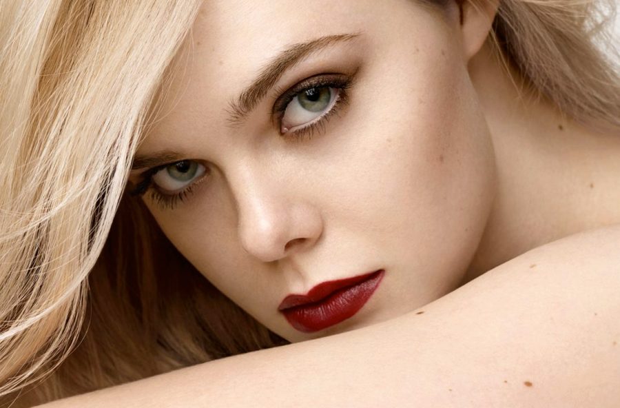 Make up, rosso sulle labbra. Ma non solo