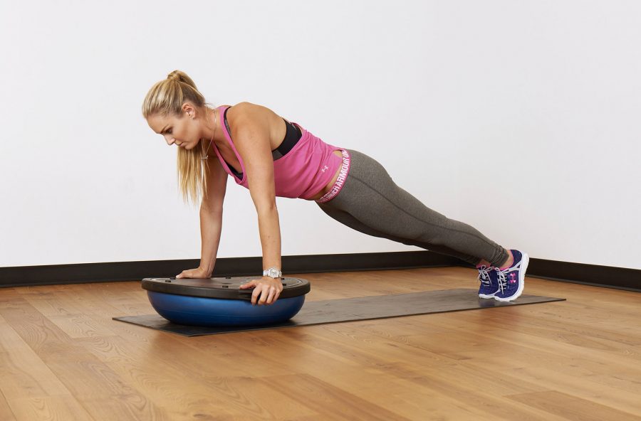 Pancia piatta: il training è su una pedana instabile