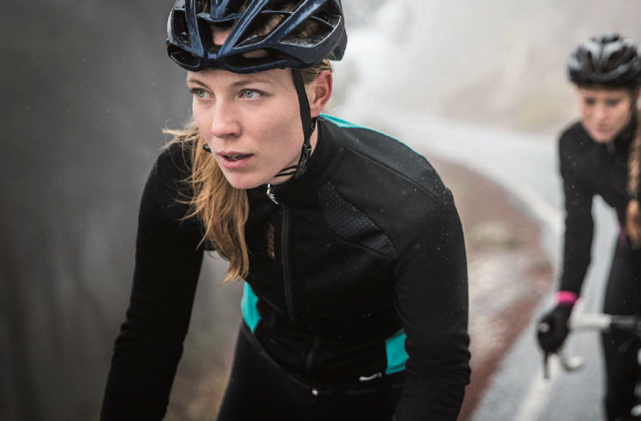 Bici da strada: il training invernale anticellulite