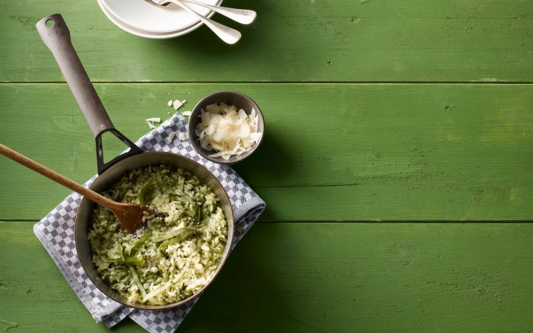 Wild-garlic-risotto-with-Parmesan-cheese Wild-garlic-risotto-with-Parmesan-cheese