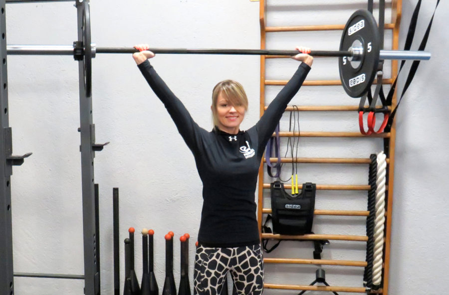 Tonifica spalle e dorso con l’overhead press