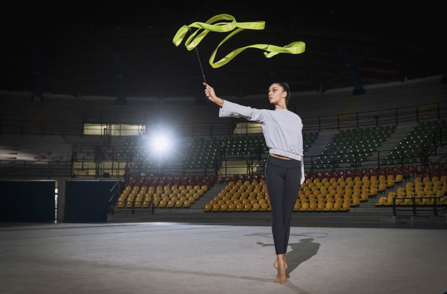 Ginnastica ritmica: Agnese Duranti e i suoi “disegni” con il nastro