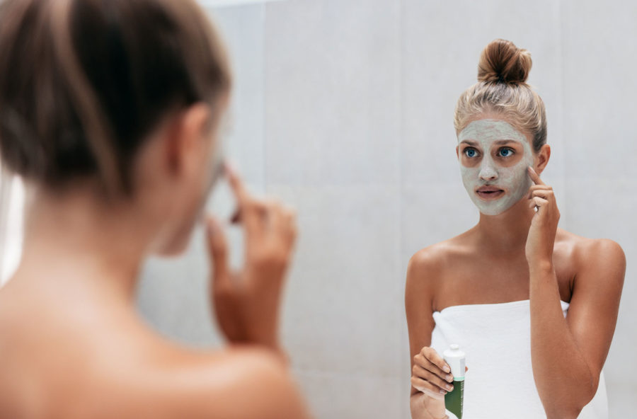 Abbronzatura luminosa? Prepara la pelle del viso