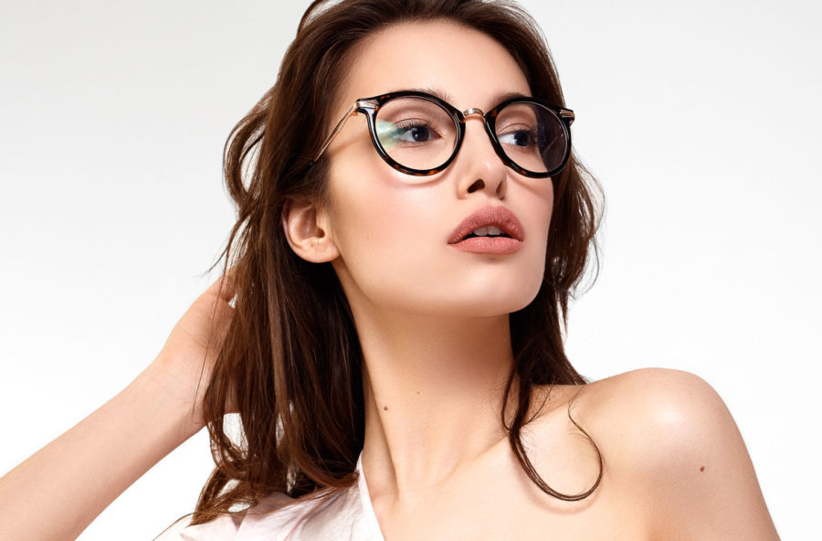 Make up: i consigli per chi porta gli occhiali
