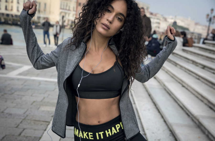 Pancia piatta? Anche la respirazione serve. Prova quella del Pilates