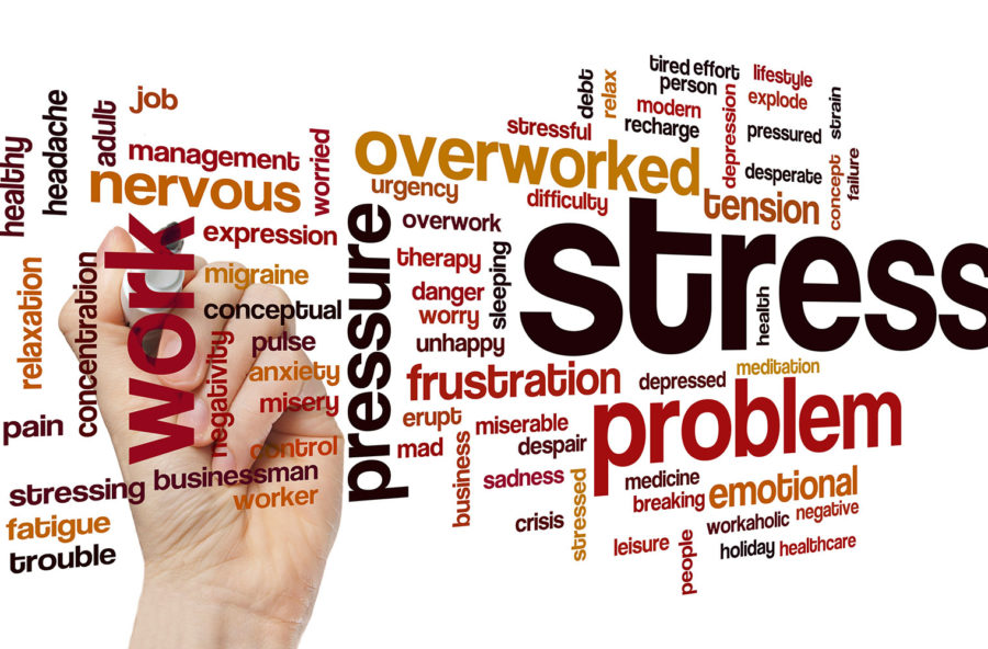 Lo stress ti mette KO? I 10 trucchi che non ti aspetti per combatterlo Lo stress ti mette KO? I 10 trucchi che non ti aspetti per combatterlo