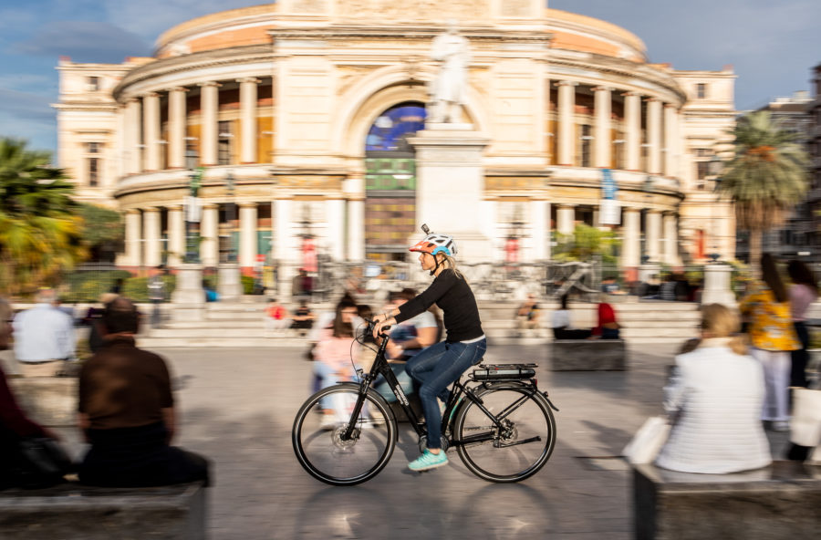 Ciclisti e automobilisti: come convivere pacificamente