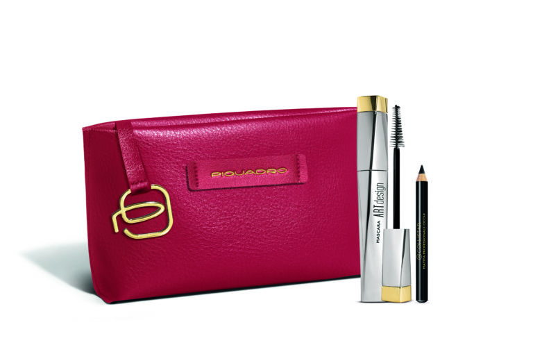 2997_Donna Trequarti Piccola_ROSSA_ArtDesign_CMYK