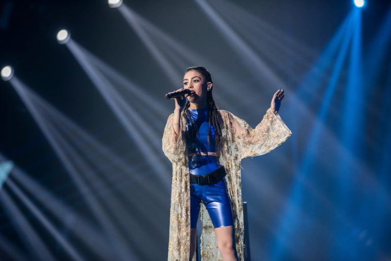 8^puntataXF12&copy;julehering076