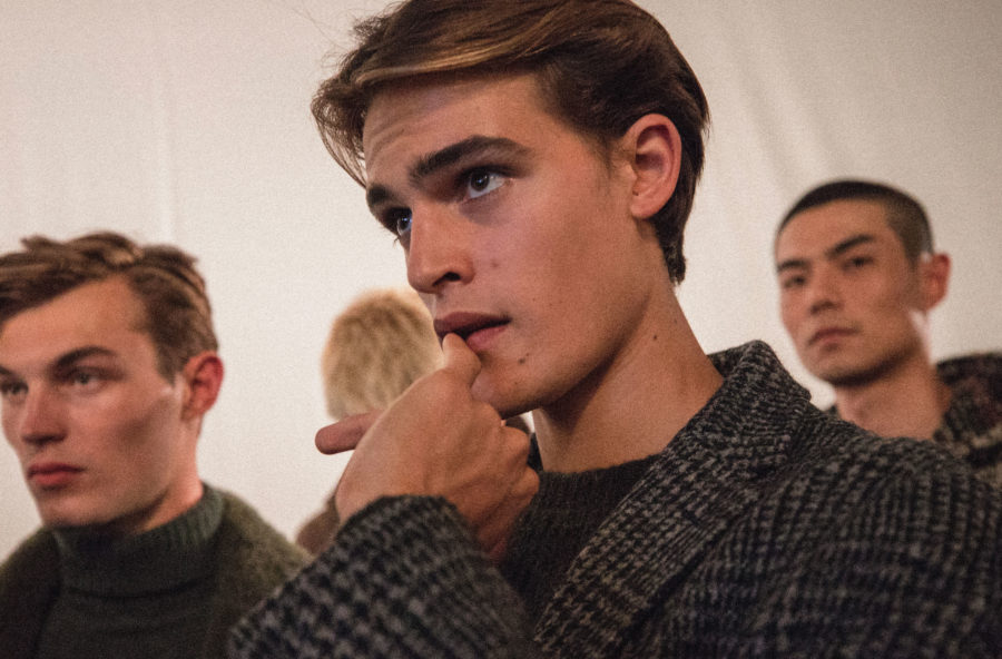 Per lui, cosmetici declinati al maschile