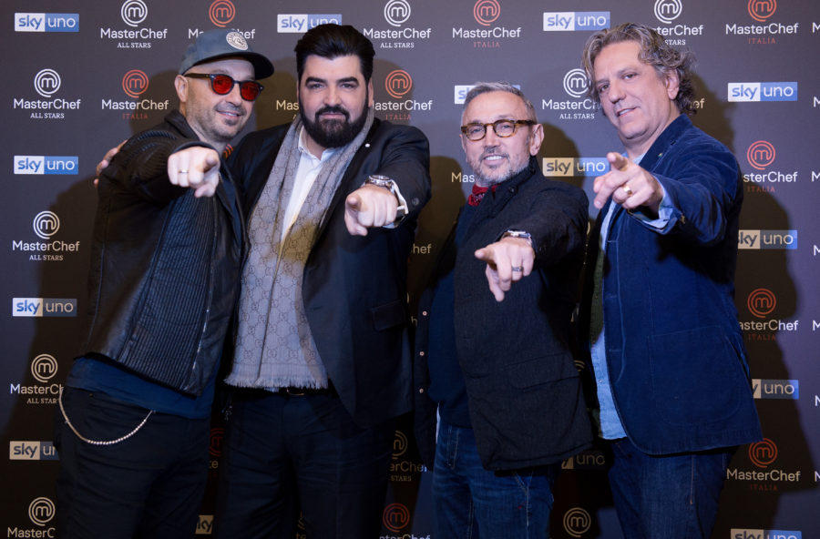 MasterChef riapre le sue cucine…e raddoppia! MasterChef riapre le sue cucine…e raddoppia!