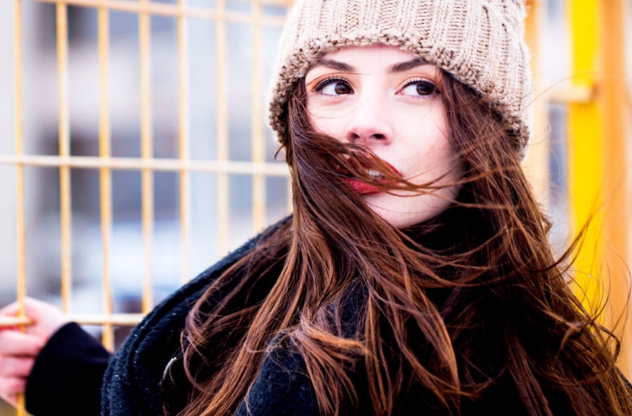 Capelli: difendili da freddo e smog