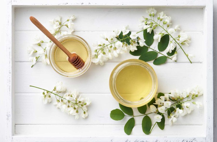 Miele d’acacia, il tuo antiage naturale per l’inverno Miele d’acacia, il tuo antiage naturale per l’inverno