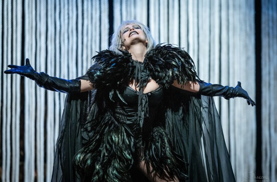 Teatro: Violante Placido e Paolo Ruffini nel Sogno di Shakespeare in versione hard pop