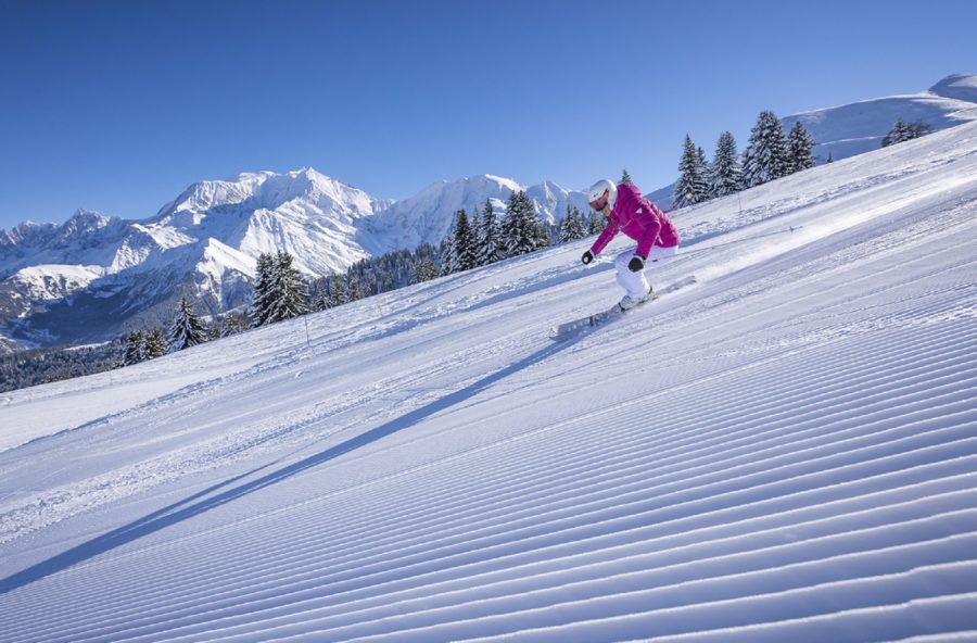 Casco e mascherina addio: sulle piste trionfa la protezione all-in-one