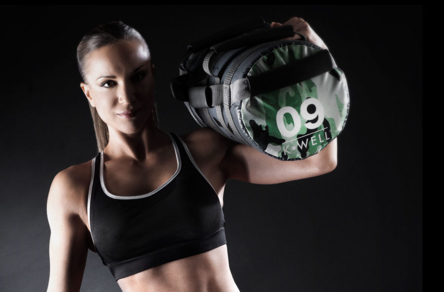 Braccia e spalle più toniche con la “bag”